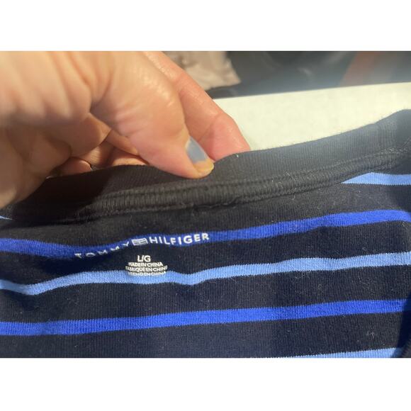 Tommy Hilfiger Women's Striped Logo T-Shirt Large - Coastal Chic Nautical‎ Style - Picture 7 of 10